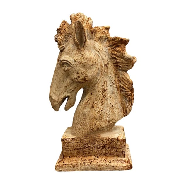häst hästar hästhuvud staty statyett inredningsdetalj hästtokig present inredning miljögården